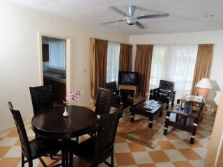Residence Desa Lagoon Resort Port Dickson Extérieur photo